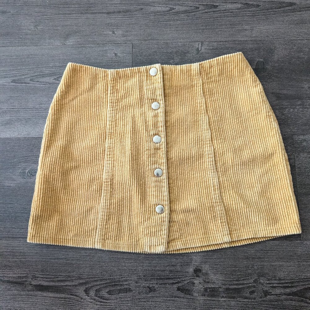 A-line button corduroy mini skirt (Size S)